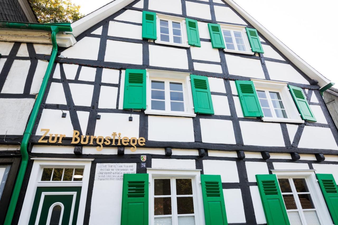Zur Burgstiege Hotel Solingen Kültér fotó